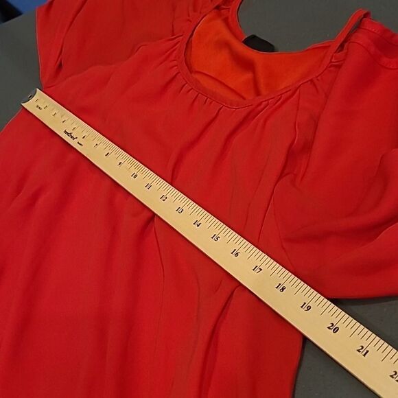 Peach love California plus sz cold shoulder top with crocheted trim - Picture 7 of 11